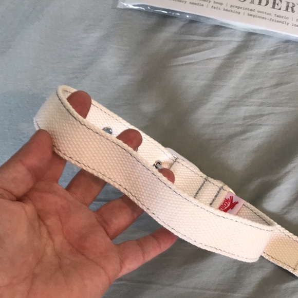 NWT Lot of Two Embroidery Kits. Large Dog Collar & NYC Skyline. - Picture 12 of 13